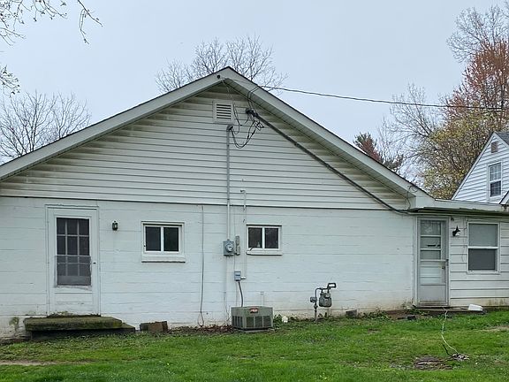 2nd image of 135 & 137 Bosstick Ave