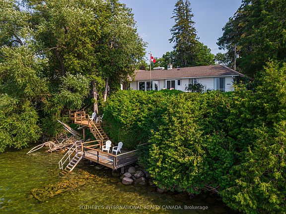 2nd image of 104 Hedge Rd