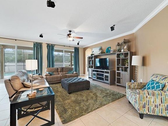 2nd image of 329 Kays Landing Dr