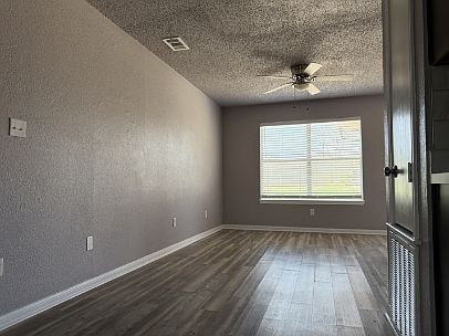 2nd image of 2825 Cedar Cir APT 5