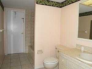 2nd image of 919 SW 34th Ter