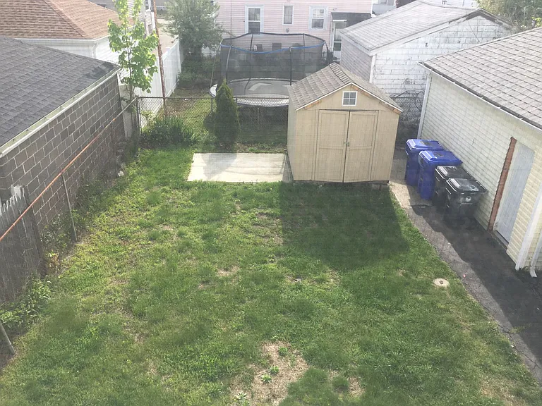 413 Grand Ave #1 — Photo 11