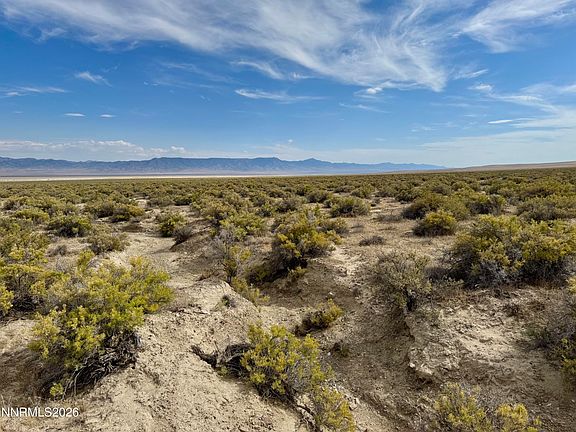 4th image of 1535012 Old Emigrant Rd #12