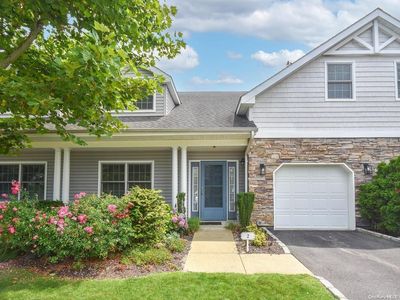 2 Miro Place #2, Pt Washington, NY, 11050