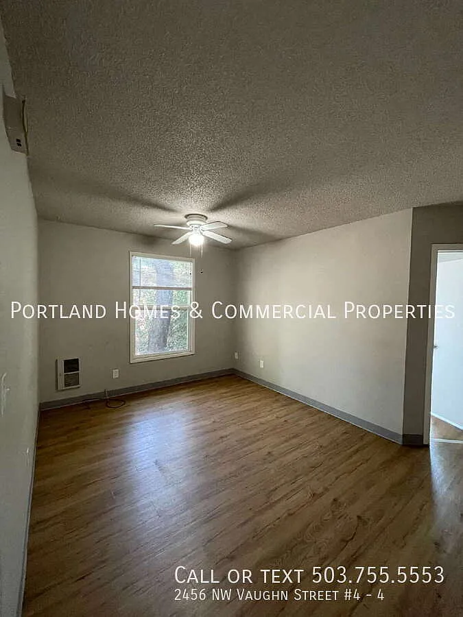 Spacious 3-Bedroom, 2-Bathroom Apartment with **Portable AC Unit Included** in NW Portland — Photo 4
