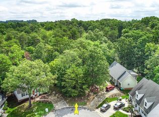 1608 Cos Cob Ct, High Point, NC 27265