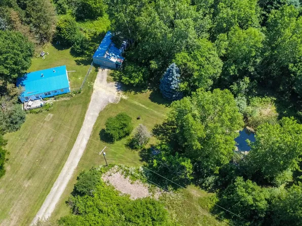 38 S Force Rd, Attica, MI 48412