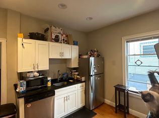 171 Walnut St APT 3, Somerville, MA 02145