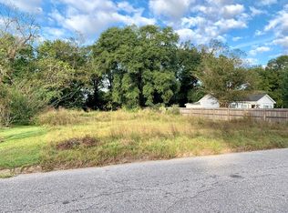 204 S Academy St, Geneva, AL 36340