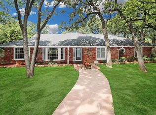 5805 Azteca Dr, Fort Worth, TX 76112