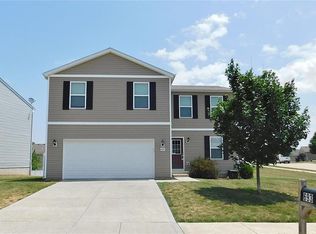 693 Rabbit Run Dr, Wentzville, MO 63385