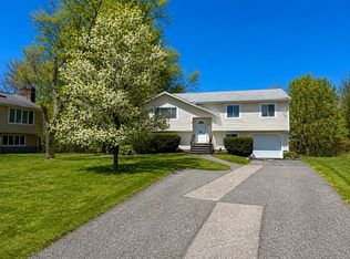 22 Leonard Rd, Framingham, MA 01701