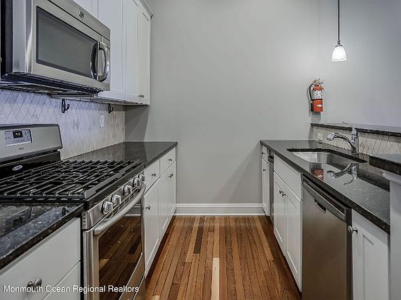2nd image of 622 Trenton Ave Unit 308