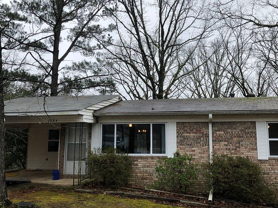 2nd image of 1284 Lakeshore Dr