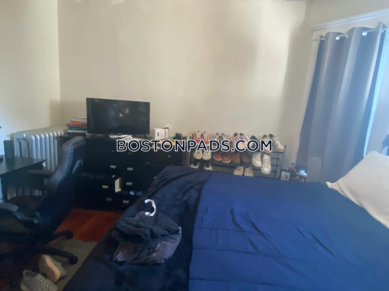 4 bed, 9999 sqft, $5,400 — Photo 4