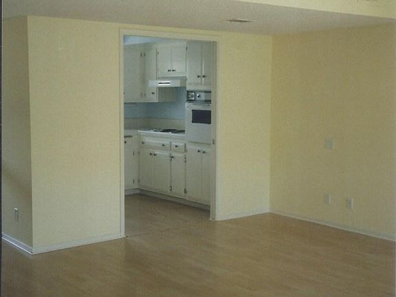 3rd image of 3760 Vista Campana S Unit 27