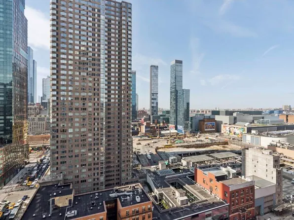 500 West 43rd Street image 1 of 11