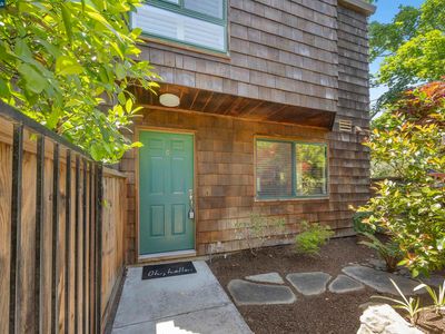 2340 Westcliffe Ln APT C, Walnut Creek, CA, 94597