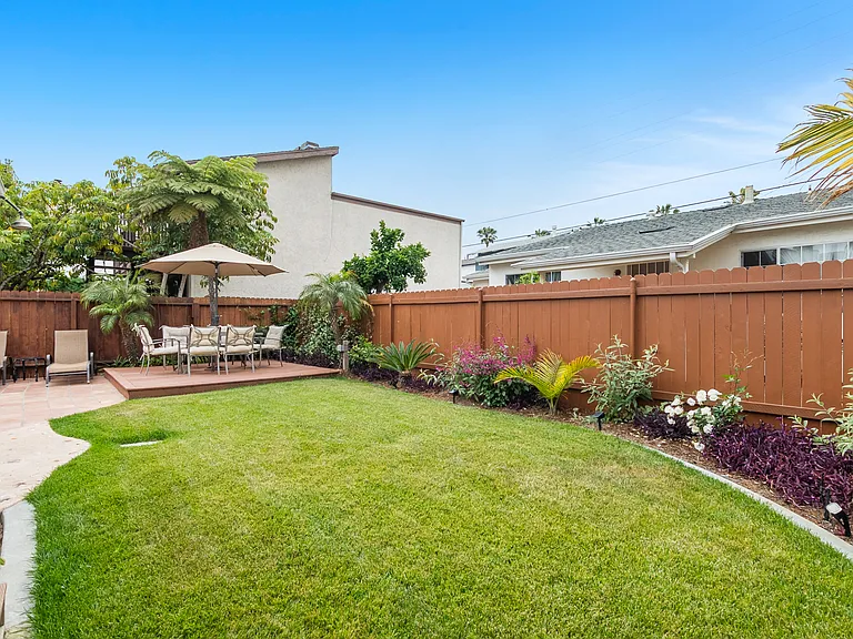 1236 Thomas Ave — Photo 29