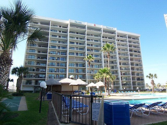 1st image of 404 Padre Blvd Unit 806