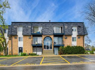 2A E Dundee Quarter Dr Unit 208, Palatine, IL 60074