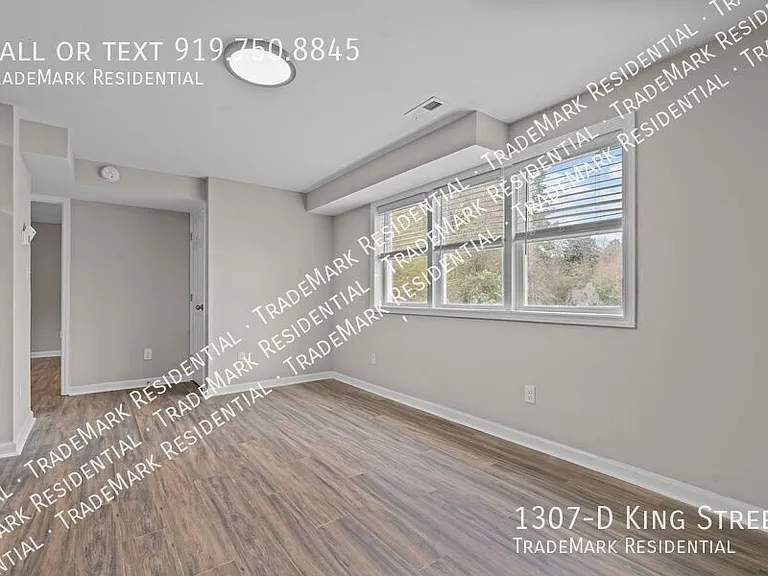1307D King St — Photo 35