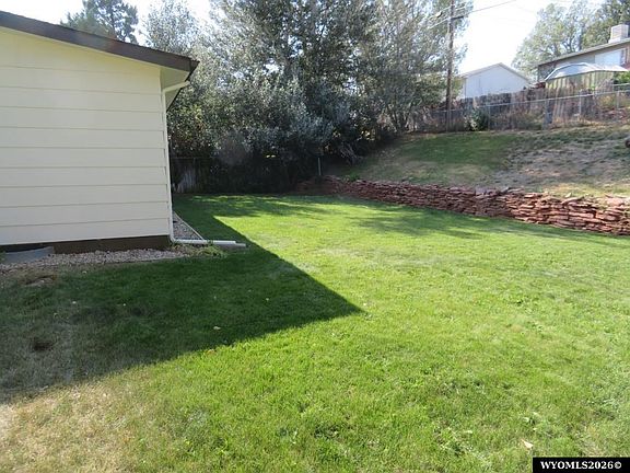 5th image of 1960 Brentwood Dr