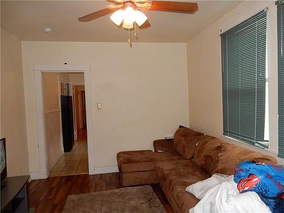 5th image of 3004 Republic St