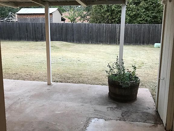 5th image of 3658 Georgetown Dr