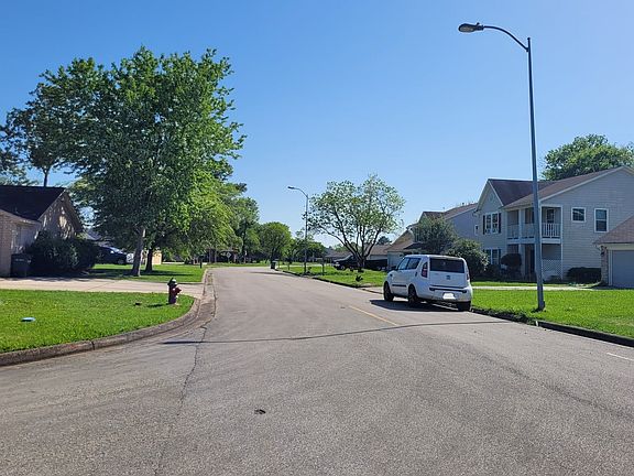 4th image of 17319 Marlin Spike Way