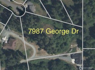 7987 George Dr, Clinton, WA 98236