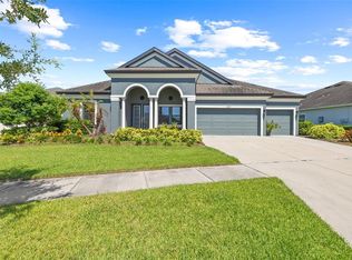 6947 Crestpoint Dr, Apollo Beach, FL 33572