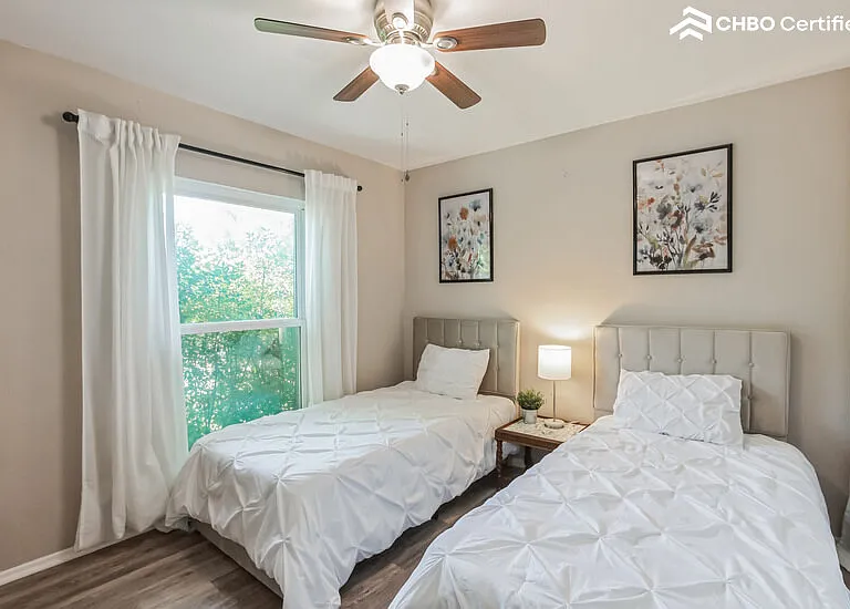 14319 Briartrail St — Photo 24