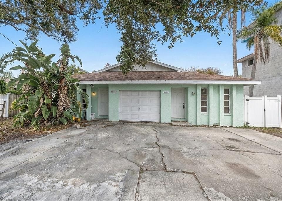 1st image of 10597 101st Ave