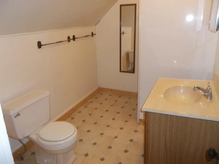 421 S Main St #2 — Photo 16