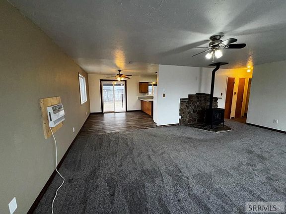 3rd image of 300 S 14th St