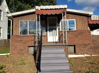420 Henderson Ave, Washington, PA 15301