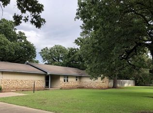5515 Kelly Elliott Rd, Arlington, TX 76017