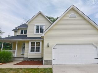 7025 Kirk Rd, Canfield, OH 44406