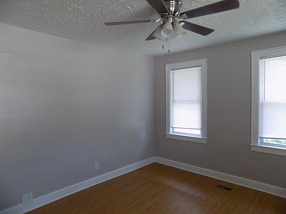 2nd image of 1301 Myers Ave APT D
