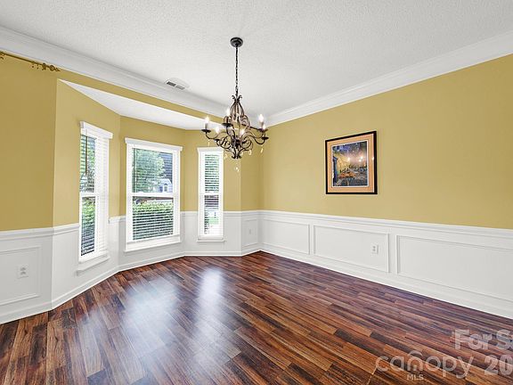 4th image of 4518 Appley Mead Ln