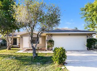 319 Colonade Ct, Kissimmee, FL 34758