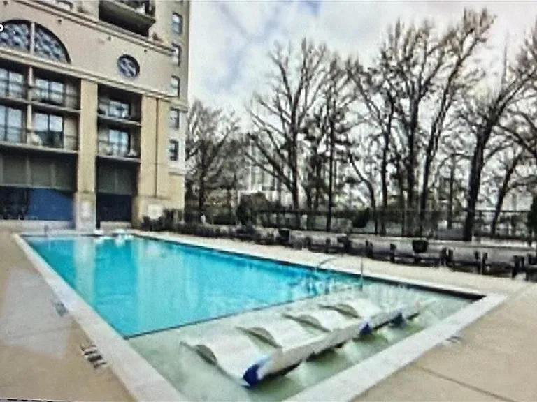 3040 Peachtree Rd NW #1911 — Photo 6