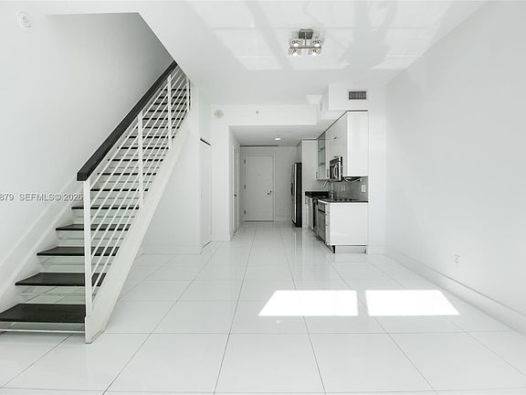5th image of 60 SW 13th St APT 2208