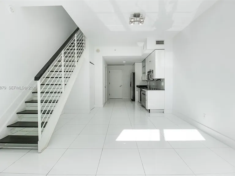60 SW 13th St #2208 — Photo 5