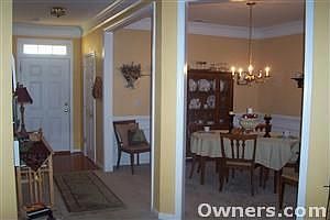 Entrance/Formal Dining Room 