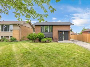 253 Fernwood Cres, Hamilton, ON L8T 3L7