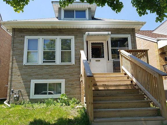 2nd image of 4064 N Moody Ave #1