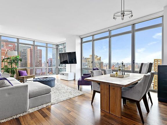 2nd image of 333 E 91st St APT 27A