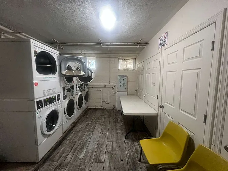 6 Pomona Ave #DD — Photo 4